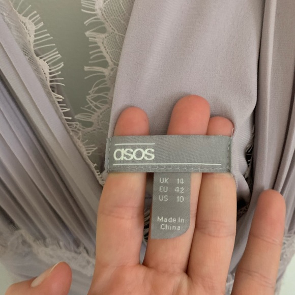 Formal Dress! - Picture 5 of 6